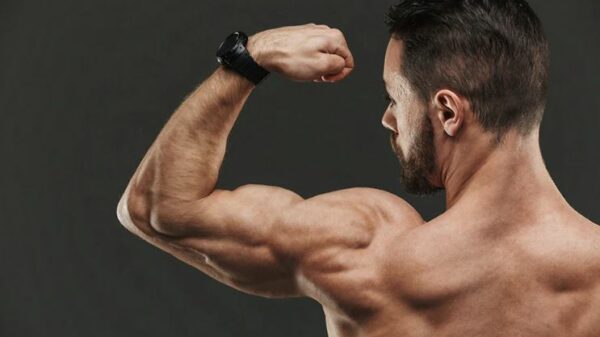 Οι 6 καλύτερες ασκήσεις ώμων για όγκο 4 bigger shoulders