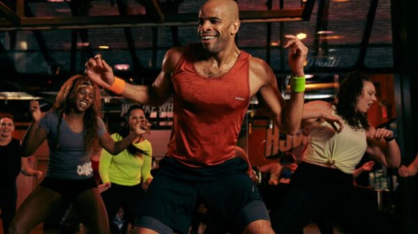 Dance Fever : Πως να κάνεις γυμναστική με χορό 8 dancegym